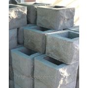 Блок для забора бетонный фактурный 30см х 30см х 20 см фотография