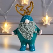 Сувенир керамика “Дед Мороз, кудрявая борода, колпак с рожками“ зелёный 14,8х6,8х9,6 см фотография