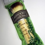 Кисть для бронзера ecotools bronzer brush фото