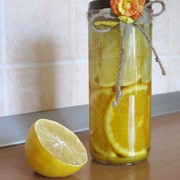 Декоративная бутылка “Лимончики“ фото