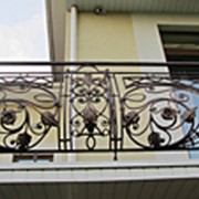 Кованые балконные ограждения фотография