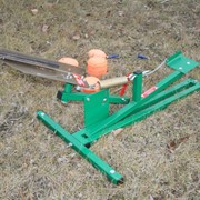 Ручная метательная машинка с ножным спуском для занятий стрельбой по тарелочкам на природе Конкорд фото