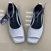 Женские сандали с плоским носком белые 35-40 р. фото