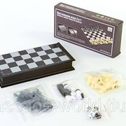 Шахматы, шашки, нарды 3 в 1 дорожные пластиковые магнитные (р-р доски 25см x 25см)