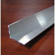 Уголок равносторонний алюминиевый SY 31009