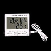 Электронный термометр с выносным датчиком фотография