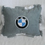 Подушка серая BMW с кантом ч/б фотография