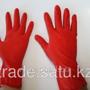 Хозяйственные резиновые перчатки фото