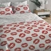 Комплект постельного белья Евро из бязи “Avrora Texdesign“ Бежевый с красным “Поцелуй“ фотография