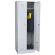 Шкаф металлический для одежды двустворчатый 1860x600x500 фотография
