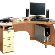 Письменные и компьютерные столы фотография