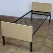 Кровать с деревянной спинкой (сетка) фото