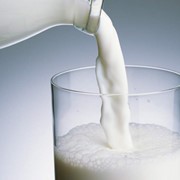 Молоко коровье, 2,5% фото
