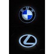 Значки автомобильные с подсветкой QUAQI фотография