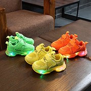 Летние детские светящиеся кроссовки Suprea фото