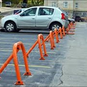 Установка парковочных барьеров