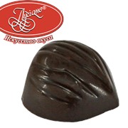 Шоколадные конфеты ручной работы Орешек фундука в шоколаде фото