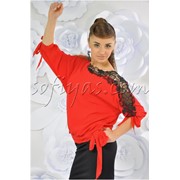 Легкий блузон свободного покроя с ажурным кружевом в рукаве, интернет-магазин женской одежды SofiyaS фото