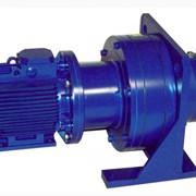 Мотор-редукторы с параллельными, перпендикулярными валами фото