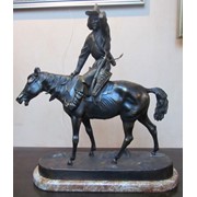 Известная скульптура "Казах. Ветрено", созданная Евгением Лансере в 1870-ом году. Евге́ний Алекса́ндрович Лансере́ (1848 — 1886) — русский скульптор-анималист.
