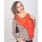 Женский шарф оранжевый фотография