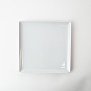 Тарелка керамика белая квадрат 145мм фотография