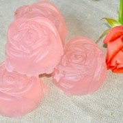 Мыло натуральное ручной работы с розовым маслом