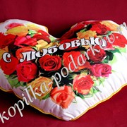 Подушка “Сердце“ (С любовью на розах) фотография