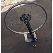Центровка колес велосипедов фотография