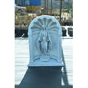 Скульптура богоматерь с аркой фото