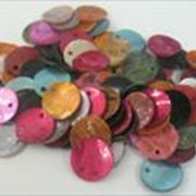 Пуговицы круглые перламутровые, разноцветные. Диаметр отверстия, мм 1.00 фото