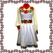 Платье с вышитыми цветами фото