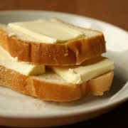 Масло Сладкосливочное 82,5% фас. (Клецк) фото