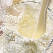Молоко сухое обезжиренное (СОМ) ГОСТ, производства фото