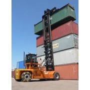Услуги грузовых контейнерных терминалов фото
