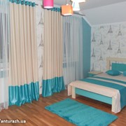 Штора для детской комнаты бело-голубая фото