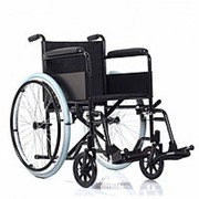 Надежная инвалидная коляска Ortonica Base 100 фото