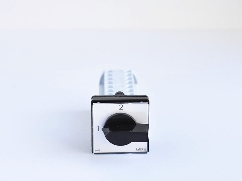 002fu9. 07 elkey. 002fu9. 07 elkey. Переключатель кулачковый пк-1-23 3п 10а "1-0-2" ekf pk-1-23-10.