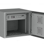 Телекоммуникационный климатический шкаф ШКК-6U настенный фотография