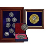 Монеты, монеты сувенирные фотография