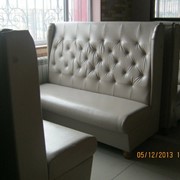 Мягкая мебель на заказ. Диваны и кресла для кафе и ресторанов. фотография