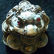 Сувенир Золотая жаба 4226 6,5х4 см. фото