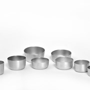 Алюминиевые формы для выпечки кексов и маффинов . фото