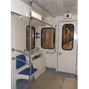 Стеклопластиковые детали вагонов метро фотография