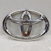 Эмблема передняя Toyota Hilux 8 2015