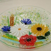 Тарелка декоративная по технологии фьюзинга, цветное стекло. фото