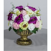 Золотая ваза из мыла ароматная с фиолетовыми розами фото