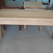 Деревянный стол фото