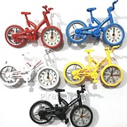 Велосипед + часы фотография