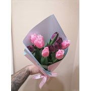 9 тюльпанов фото